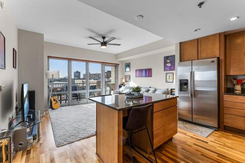 apt-410-929 Portland Ave, Minneapolis, MN, 55404-1236 | Card Image