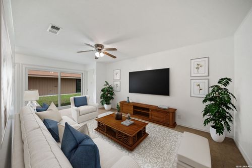 1-8390 N Verde, San Antonio, TX, 78240 | Card Image