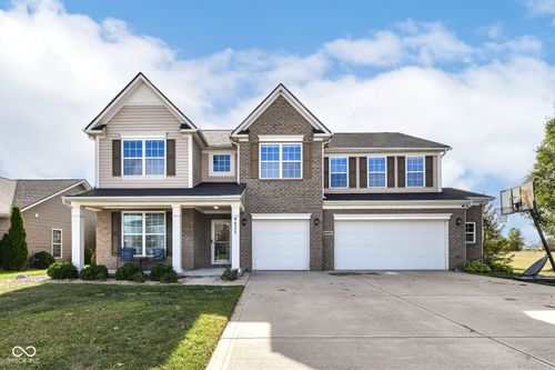 8425 Wicklow Way, Brownsburg, IN, 46112-7203 | Card Image