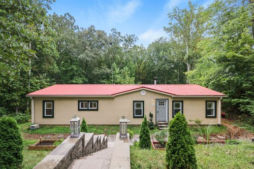 1539 Cc Rd, Kingston Springs, TN, 37082-8156 | Card Image
