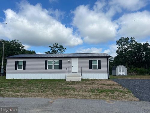 46 Dugan Ct, HEDGESVILLE, WV, 25427-7192 | Card Image