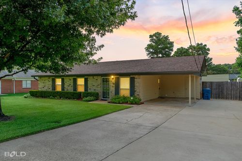 366 Warriner St, Shreveport, LA, 71107-1841 | Card Image