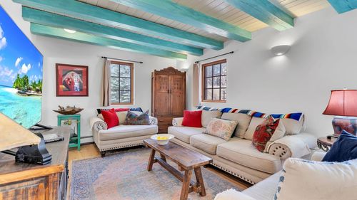 apt-6-416 Liebert St, Taos, NM, 87571-6657 | Card Image