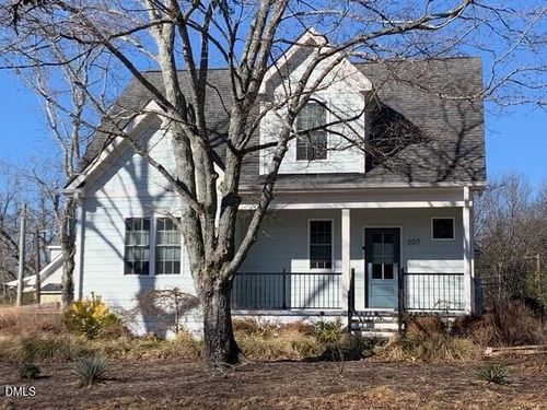 207 N Nash St, Hillsborough, NC, 27278-2334 | Card Image