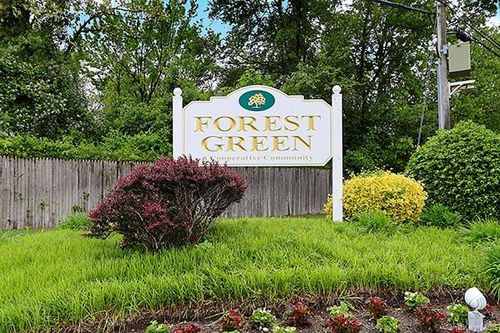 24a-2449 Union Blvd, Islip, NY, 11751-3132 | Card Image