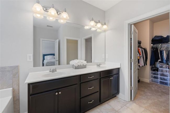 5504 Cameron Parc Dr, Townhouse with 3 bedrooms, 4 bathrooms and 2 parking in Johns Creek GA | Image 22