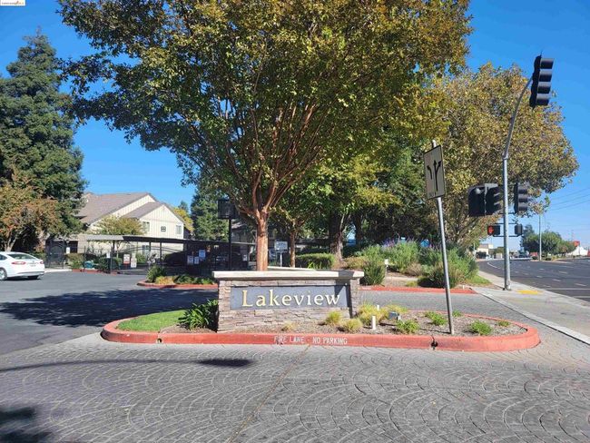 1267 Lakeview Cir, Condo with 1 bedrooms, 1 bathrooms and 1 parking in Pittsburg CA | Image 19