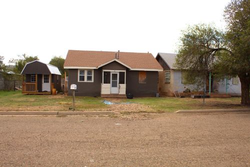 808 E Laughlin Avenue, Tucumcari, NM, 88401 | Card Image