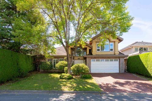 5582 Barnard Pl, Richmond, BC, V7C5N4 | Card Image