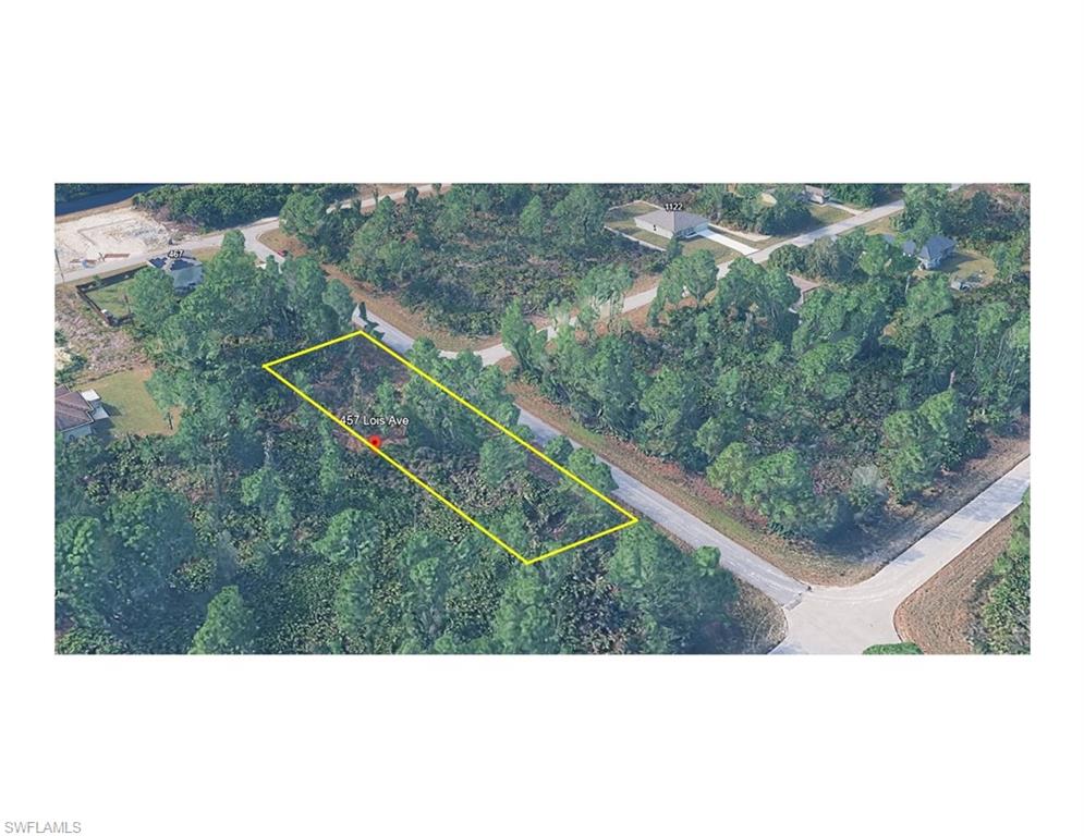 Land in LEHIGH ACRES 2
