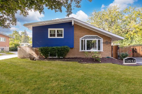 12642 Central Ave, Palos Heights, IL, 60463-2414 | Card Image