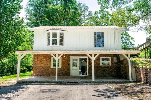 522 Southgate Rd, Hattiesburg, MS, 39401-9410 | Card Image