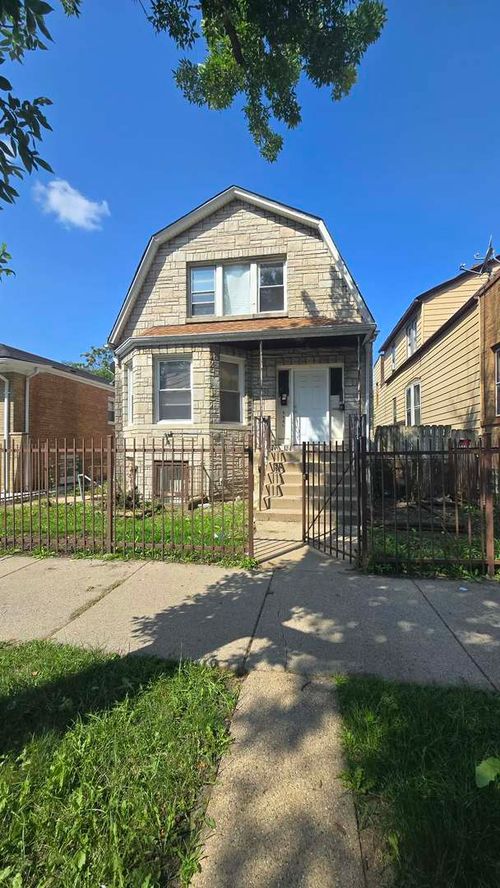 6640 S Wolcott Ave, Chicago, IL, 60636-2602 | Card Image