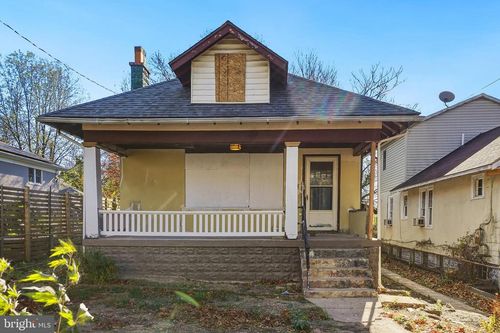 200 Van Buren St Nw, WASHINGTON, DC, 20012-2713 | Card Image