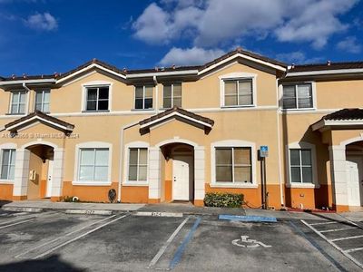 103 - 7321 Nw 174th Ter, Townhouse with 3 bedrooms, 3 bathrooms and null parking in Hialeah FL | Image 1