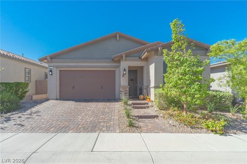 677 Sunlight Hill St, Henderson, NV, 89011-5402 | Card Image