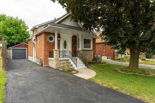 252 Glencairn Ave, Hamilton, ON, L8K3P2 | Card Image