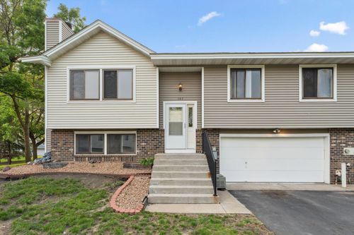 583 97th Ln Ne, Blaine, MN, 55434-1378 | Card Image