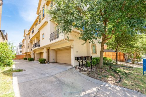 c-1914 Euclid Avenue, Dallas, TX, 75206 | Card Image