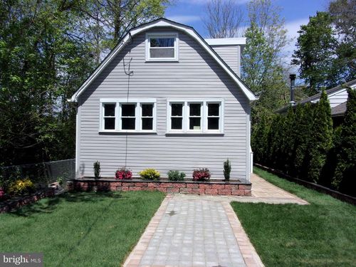 79 E Atlantic Ave, CLEMENTON, NJ, 08021 | Card Image