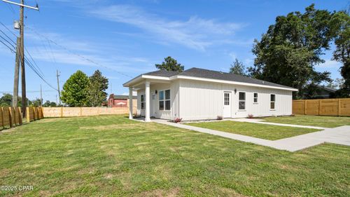 3721 E 3rd St, Panama City, FL, 32401-5668 | Card Image