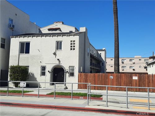 515 W 3rd St, Long Beach, CA, 90802-2733 | Card Image