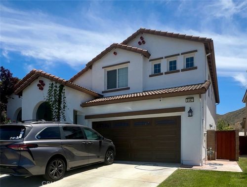 3147 Red Cedar Trl, Hemet, CA, 92545-8757 | Card Image