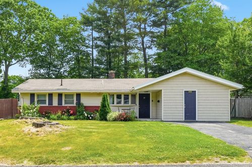 69 Elsie Rd, Brockton, MA, 02302-1512 | Card Image