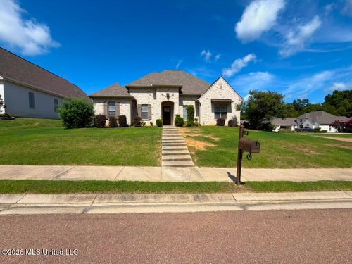 170 Stone Creek Dr, Gluckstadt, MS, 39110-5058 | Card Image