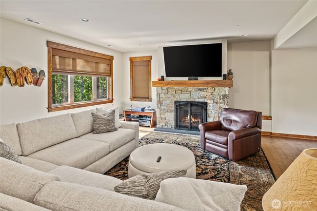 420 Black Nugget Ln, House other with 4 bedrooms, 4 bathrooms and 2 parking in Cle Elum WA | Image 13