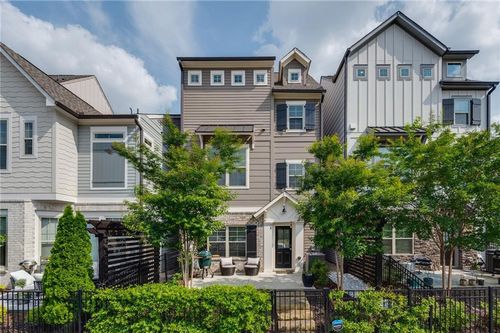 1093 Kirkland Cir, Smyrna, GA, 30080-6507 | Card Image