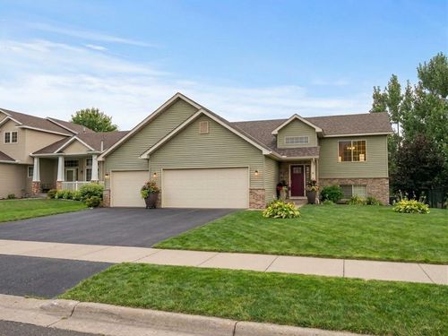 936 Ivy Hills Rd, Belle Plaine, MN, 56011-5125 | Card Image
