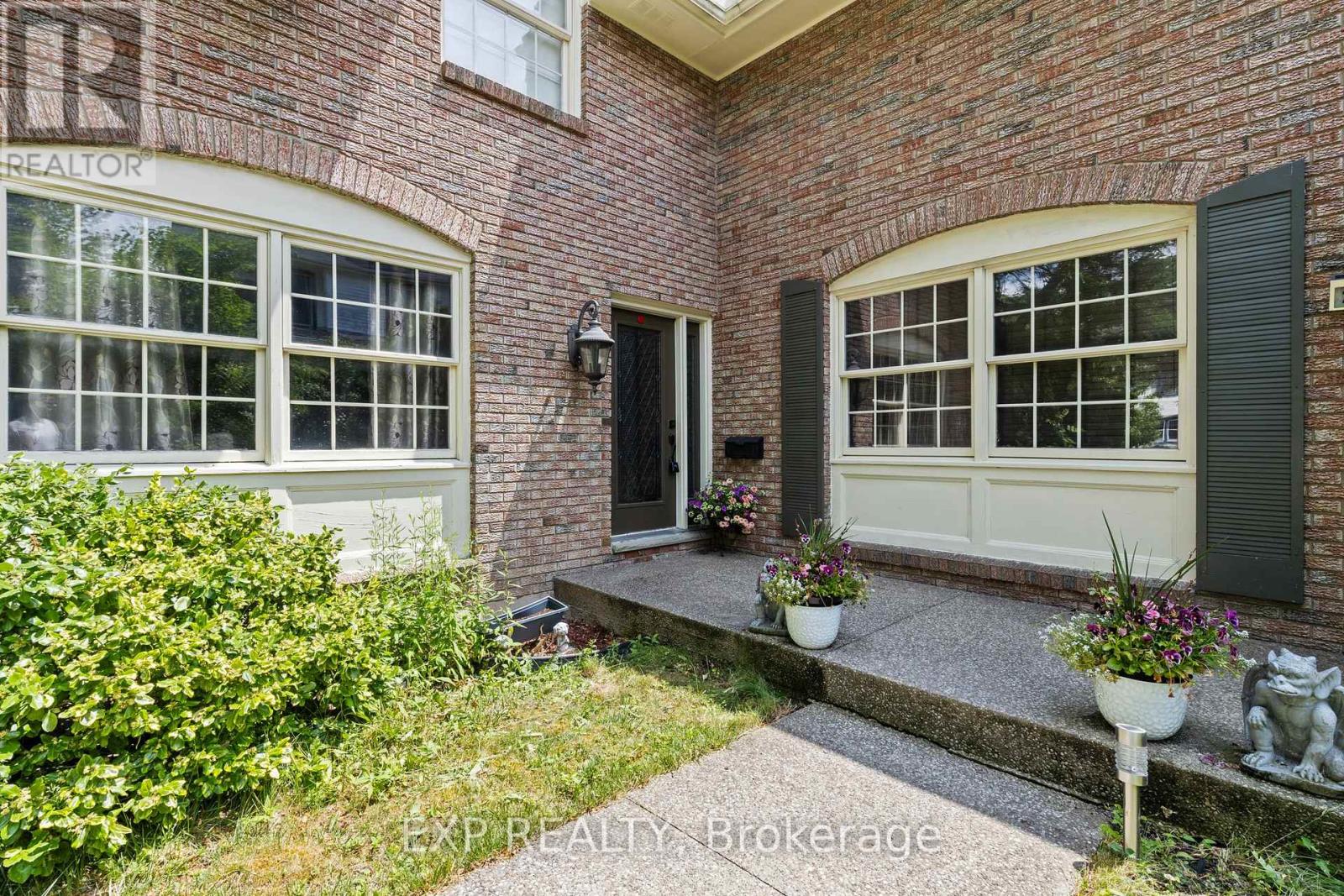 Residential in Welland (Prince Charles) 4