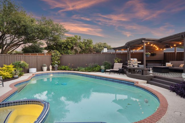 5800 Still Forest Dr, House other with 4 bedrooms, 4 bathrooms and null parking in Dallas TX | Image 32