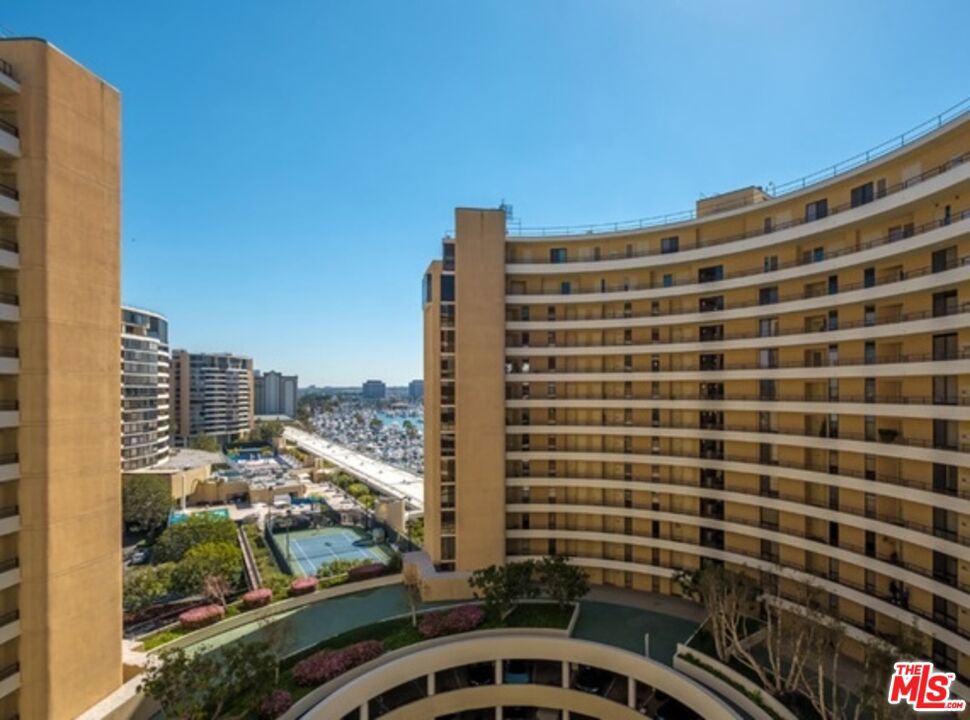 Residential in Marina Del Rey 2