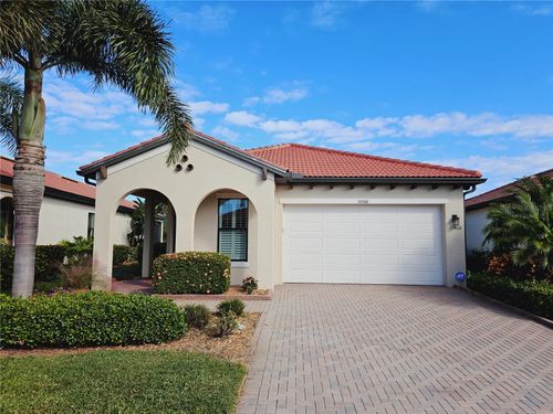 10468 Crooked Creek Dr, VENICE, FL, 34293-7308 | Card Image