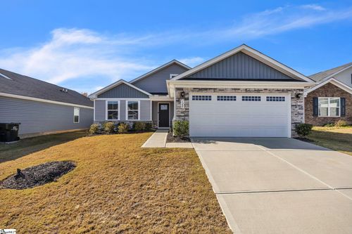 128 Sylvester St, Fountain Inn, SC, 29644-6196 | Card Image