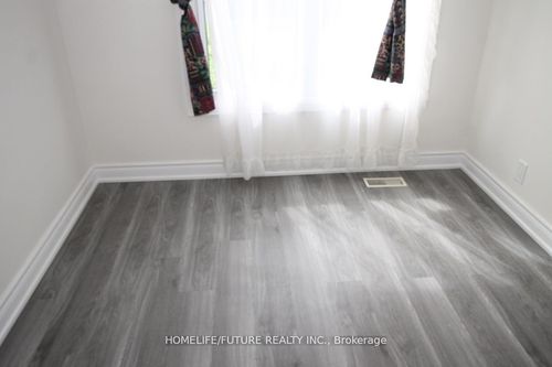 main-53 Dennett Dr, Scarborough, ON, M1S2E8 | Card Image