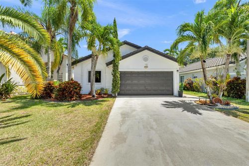 631 Sw 176th Ave, Pembroke Pines, FL, 33029-4011 | Card Image