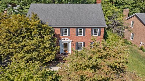 3397 Lyon Dr, Lexington, KY, 40513-1075 | Card Image
