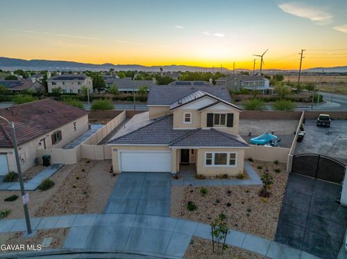 44325 Moccasin Pl, Lancaster, CA, 93536-3996 | Card Image