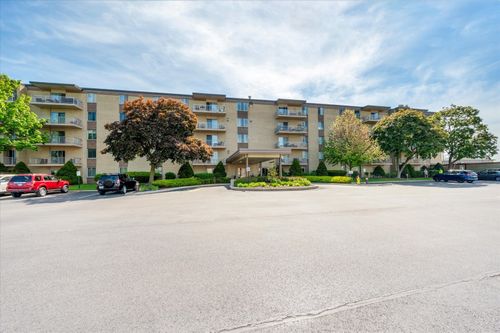 apt-314s-110 W Butterfield Rd, Elmhurst, IL, 60126-5060 | Card Image