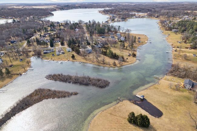 235 Steves Scenic Dr, House other with 3 bedrooms, 3 bathrooms and null parking in Horton MI | Image 85