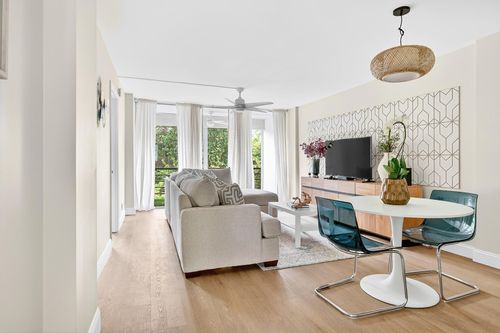 apt-3c-106 Royal Park Dr, Oakland Park, FL, 33309-6518 | Card Image