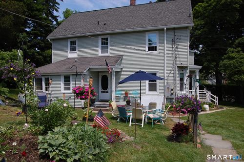 1-33 Barry Ave, Ridgefield, CT, 06877-4409 | Card Image