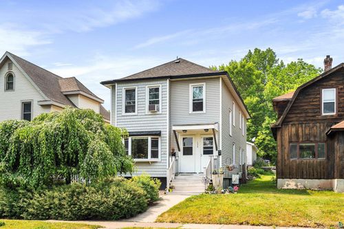 1319 E 6th St, Duluth, MN, 55805 | Card Image