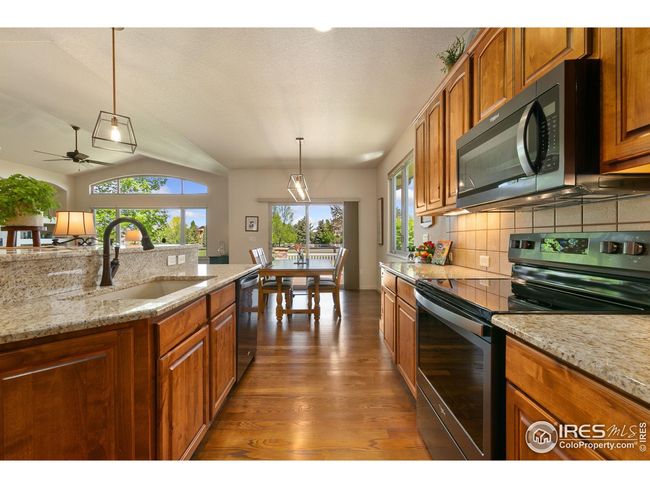 6728 Spanish Bay Dr, House other with 3 bedrooms, 3 bathrooms and null parking in Windsor CO | Image 9
