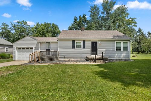 400 Orchard Ln, Greenwood, IN, 46142-3022 | Card Image