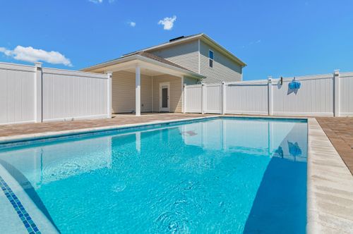 56 Silverthorn St, Freeport, FL, 32439-0270 | Card Image