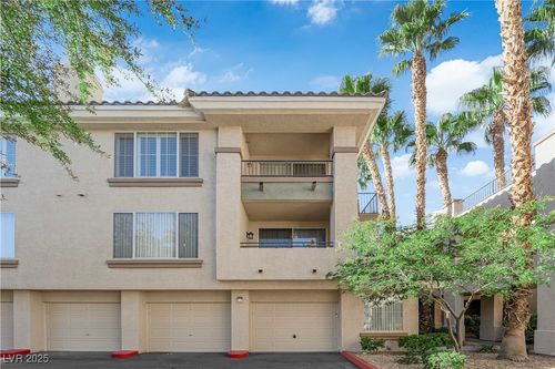 314-7139 S Durango Dr, Las Vegas, NV, 89113-3656 | Card Image